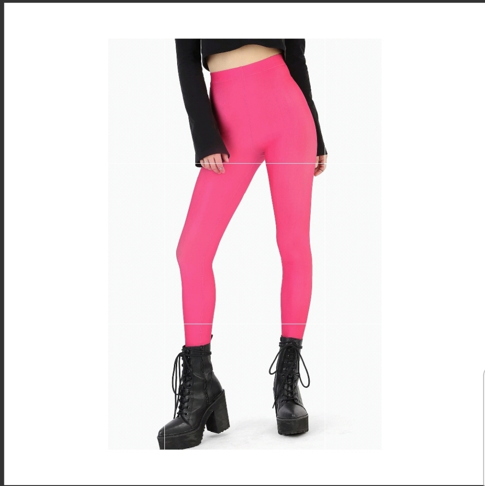 Blackmilk matte bubblegum hw leggings
